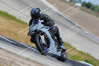 media/Apr-24-2023-Fastrack Riders (Mon) [[2ca7ef103c]]/Private Group/Session 4 (Outside Grapevine)/